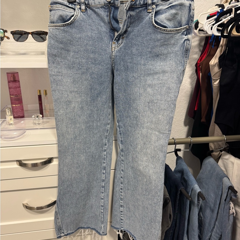 Free People Light Wash Cropped Jeans